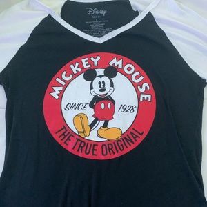 Disney Black and White long sleeve